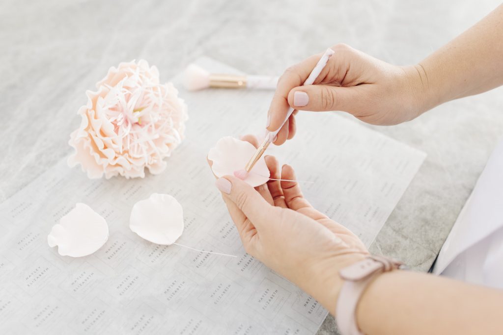 making and designing a sugar flower